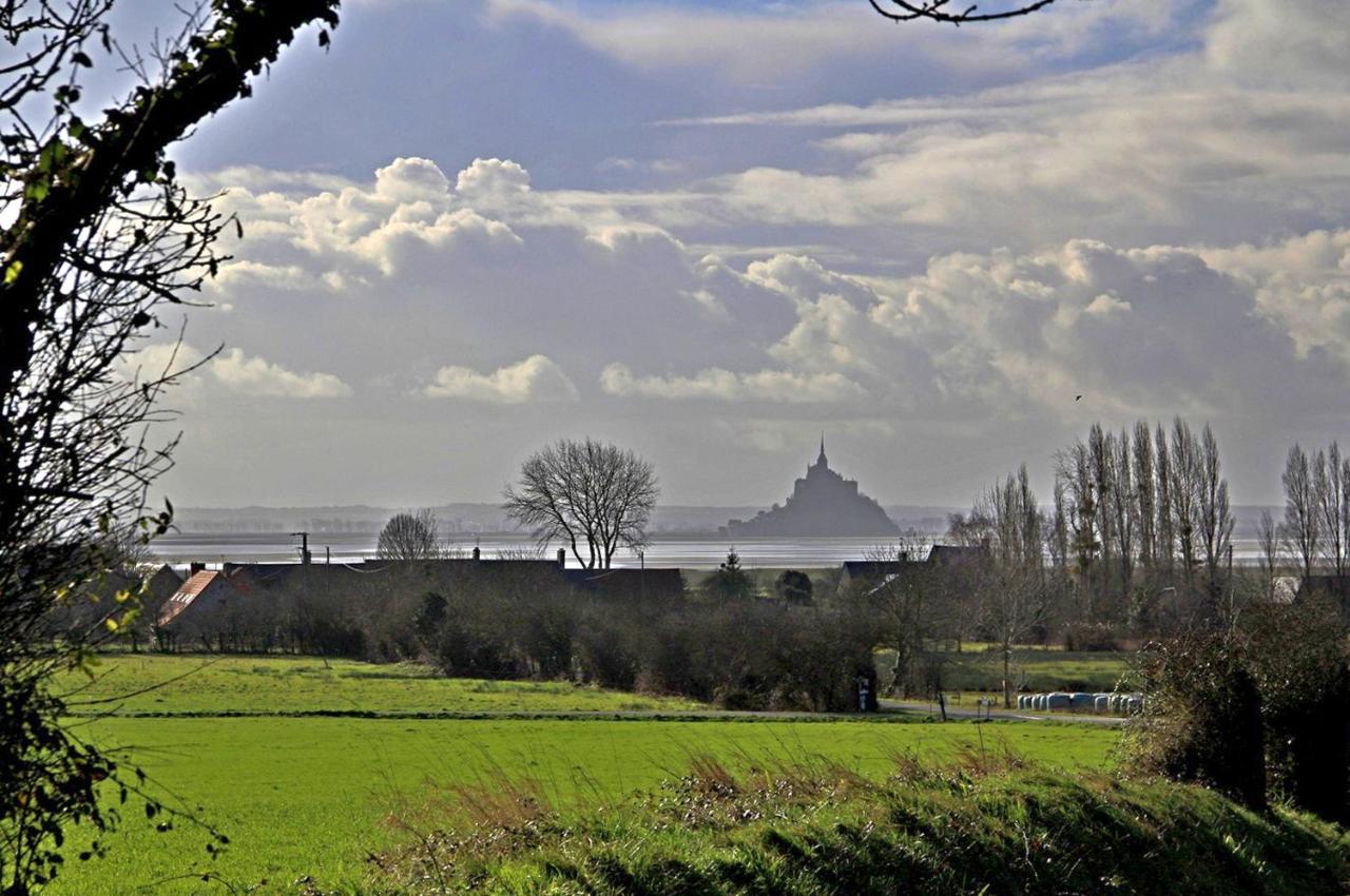 Entre Mont St Michel Et Merveille Vains Luaran gambar